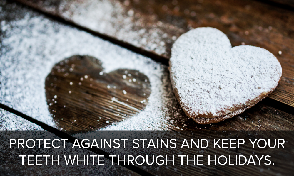 Red, Green, and White? Do’s and Don’ts for Maintaining a White Holiday Smile